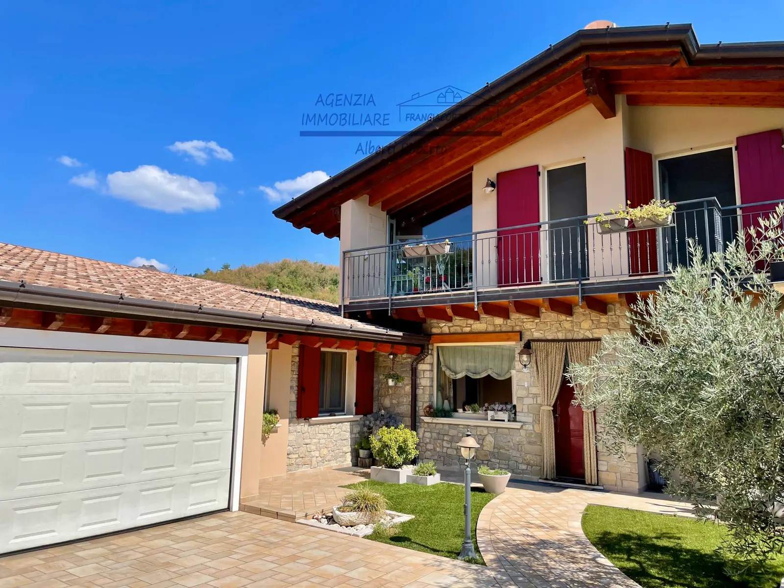 Graziosa villa bifamiliare a Serle — foto 1