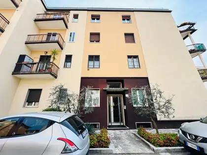 Ampio quadrilocale con terrazza da sogno a Brescia, via Schivardi